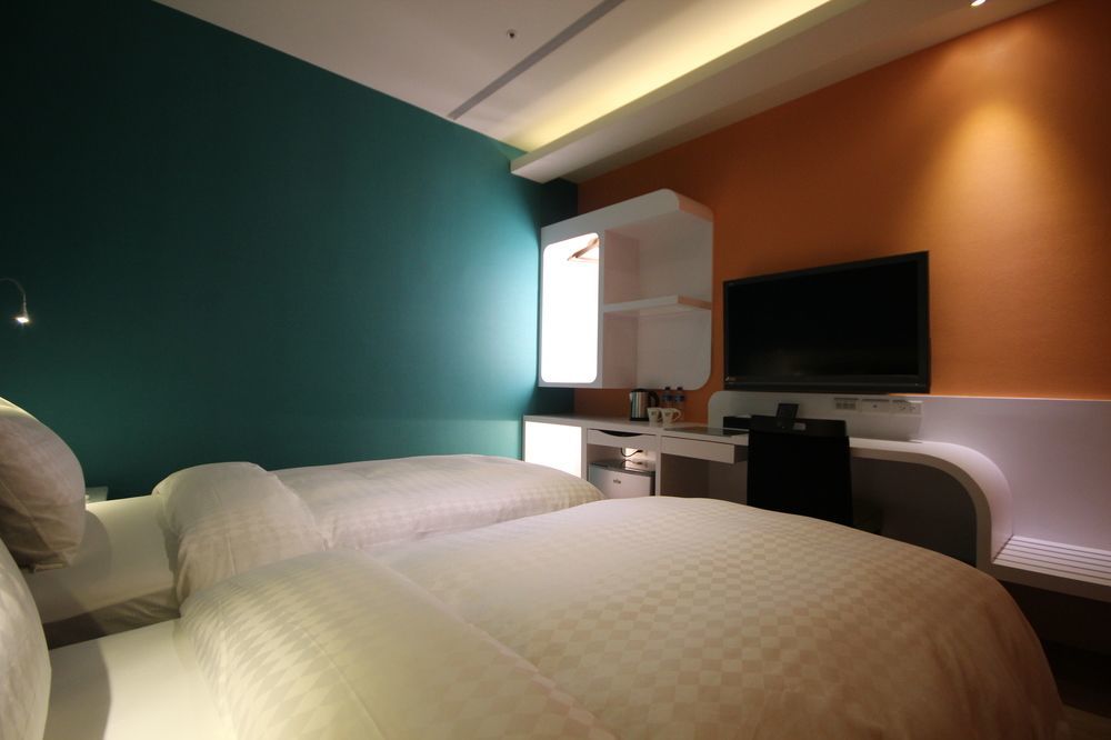 Hotel G7 Taipei Exterior photo