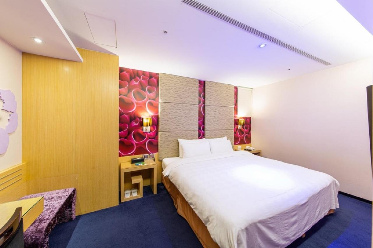 Hotel G7 Taipei Exterior photo